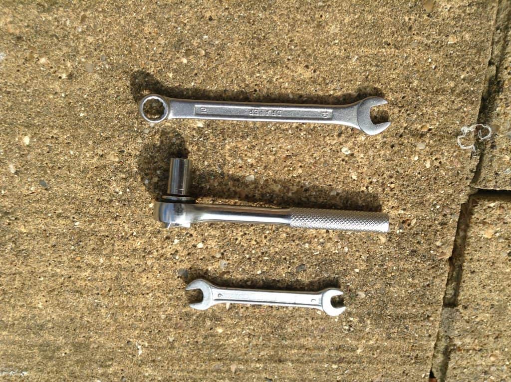 Image of socket wrench and spanner