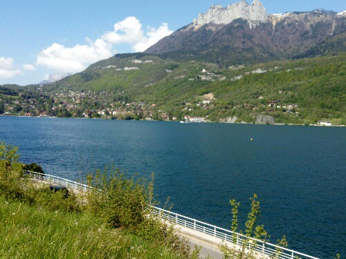 Image of Lake Annecy from bike trail
