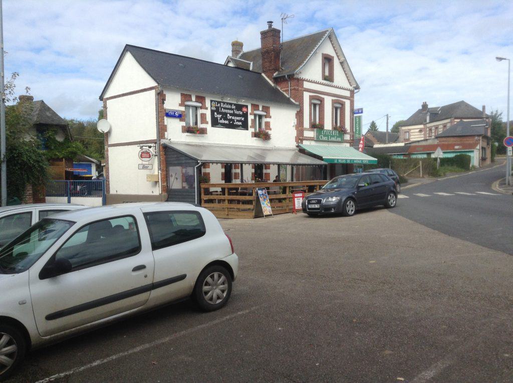 Riding the Avenue Verte image of tavern