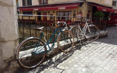 Vintage Bikes Spotted in French Towns