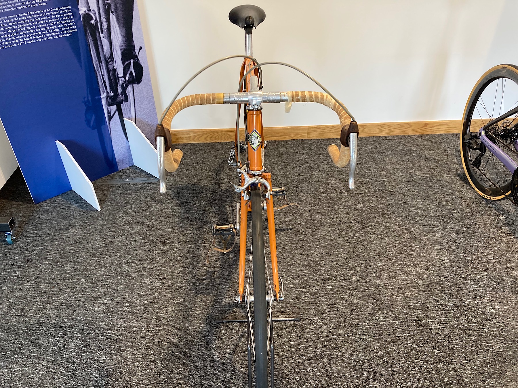 Merckx's 1973 De Rosa Molteni image of front of bike